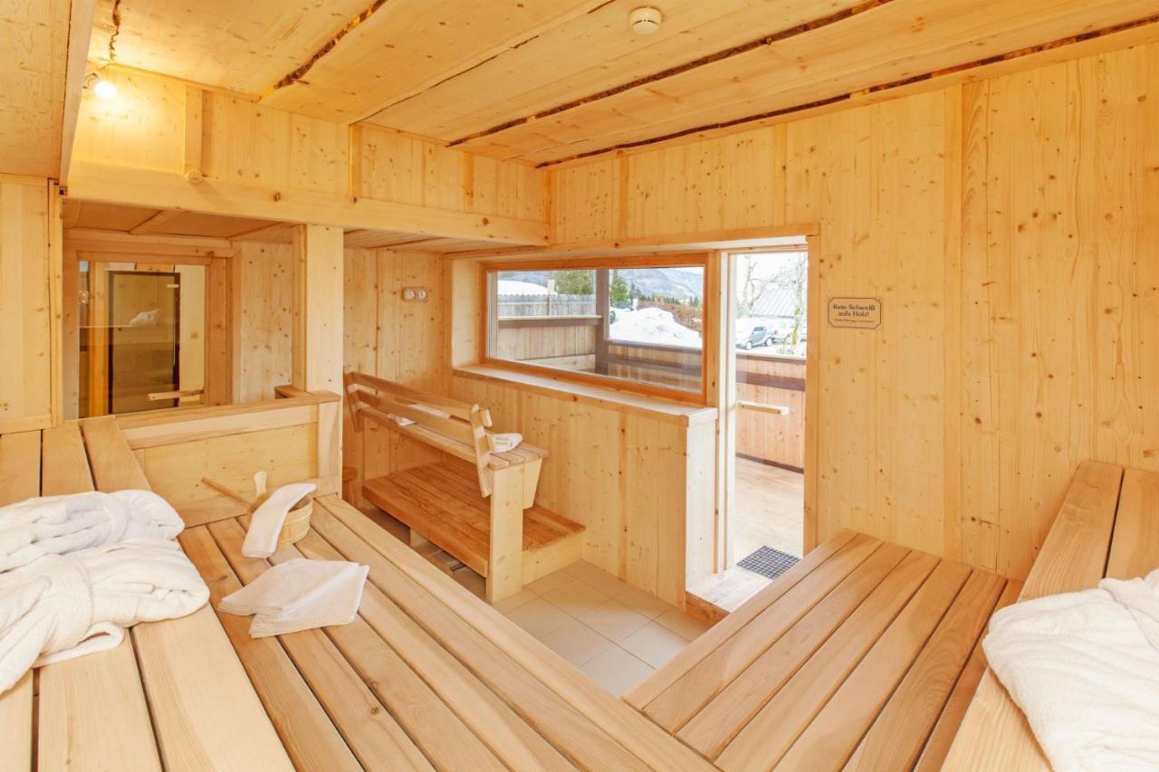 Appartement Predigstuhlblick Mit Indoorpool Und Sauna Bad Goisern Ngoại thất bức ảnh
